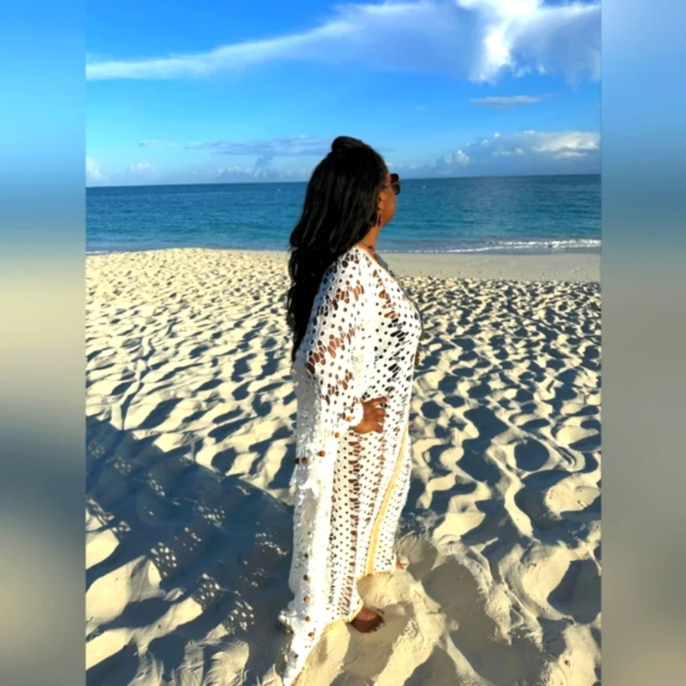 ✨️Bohemian Vibes✨️  Limited quantities! Ecru Crochet Kaftan w/ Wooden Beads - Picture 13 of 17